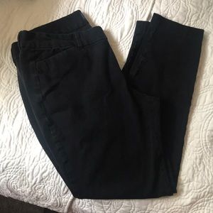 Old Navy Black Ankle Pixie Pants